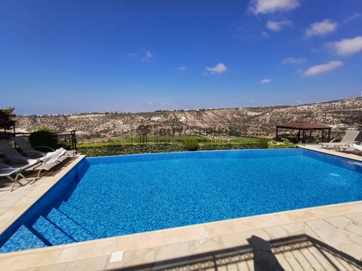 Image No.54-4 Bed Villa for sale