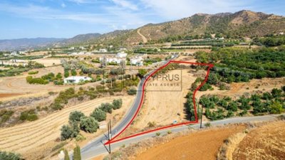 Touristic Land For Sale  in  Argaka