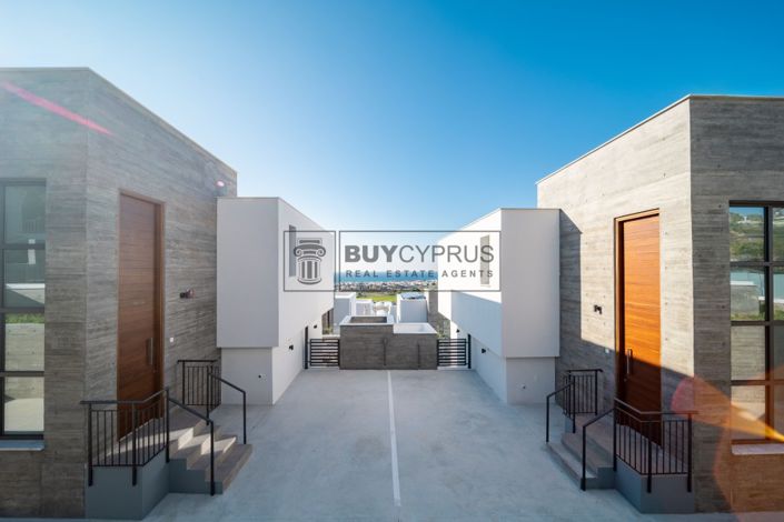 Image No.24-3 Bed Villa for sale