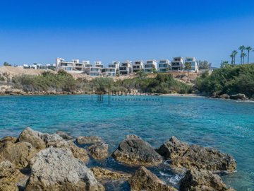 Detached Villa For Sale  in  Kissonerga