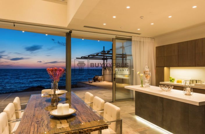 Image No.10-6 Bed Villa for sale