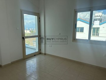 Detached Villa For Sale  in  Emba