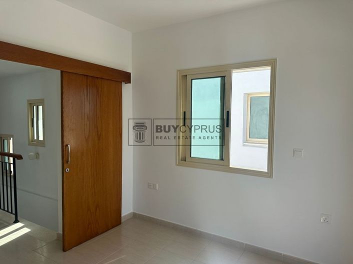 Image No.15-3 Bed Villa for sale