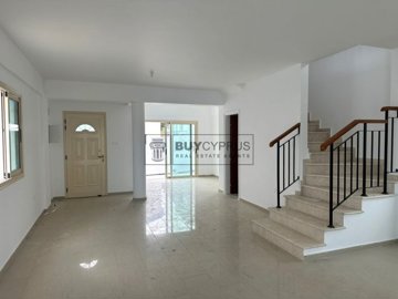 Detached Villa For Sale  in  Emba