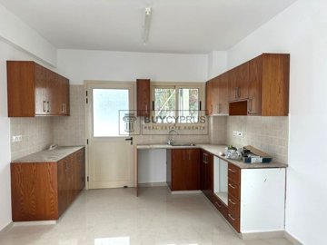 Detached Villa For Sale  in  Emba