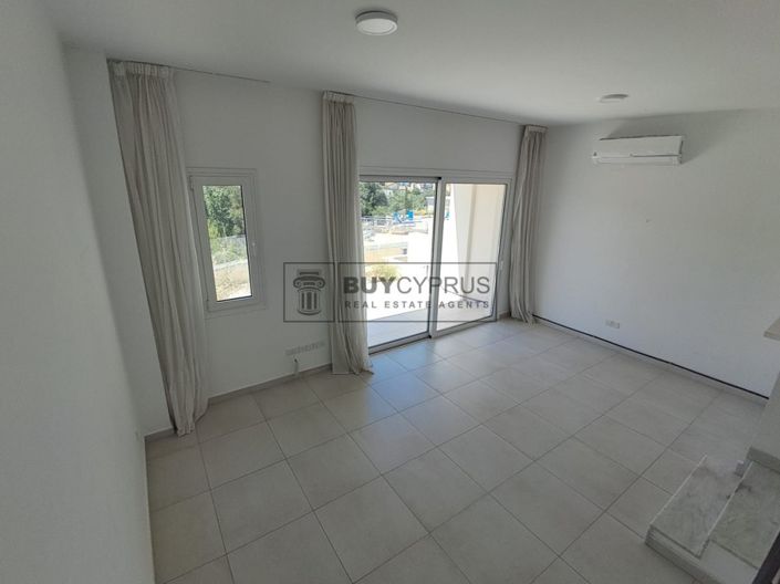 Image No.3-2 Bed Townhouse for sale