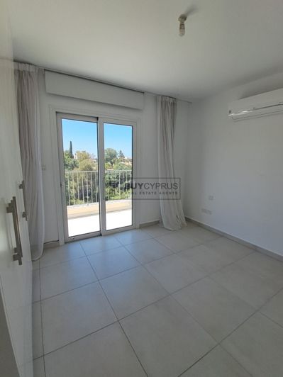 Image No.7-2 Bed Townhouse for sale