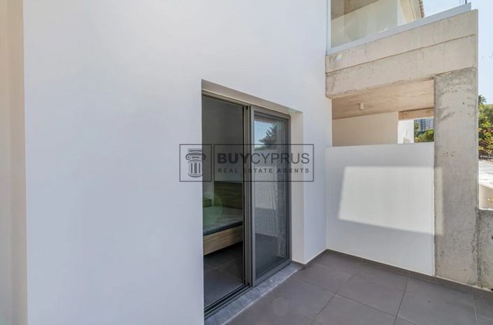 Image No.15-2 Bed Apartment for sale