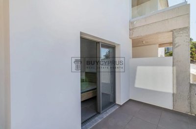 Apartment For Sale  in  Coral Bay