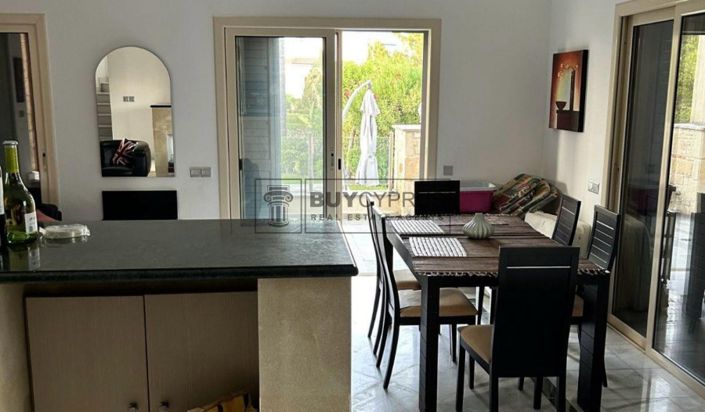 Image No.10-3 Bed Villa for sale