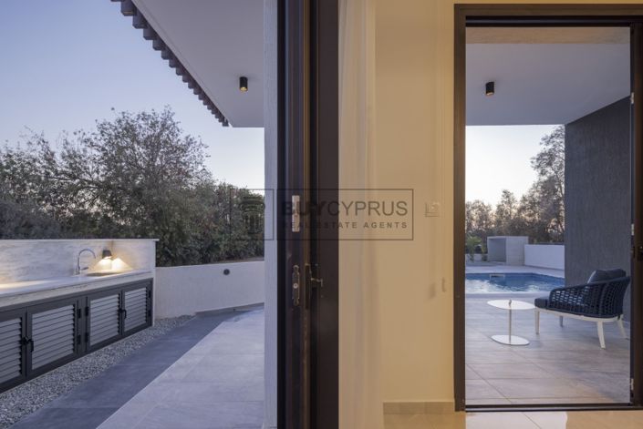 Image No.33-4 Bed Villa for sale