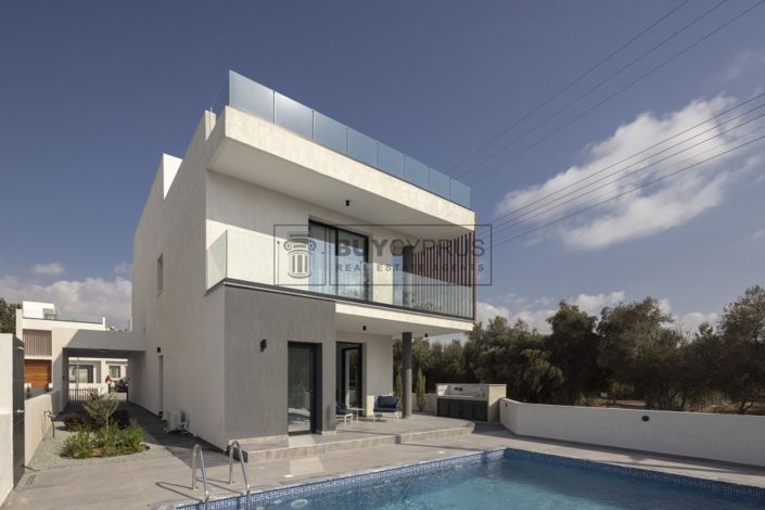 Image No.4-4 Bed Villa for sale