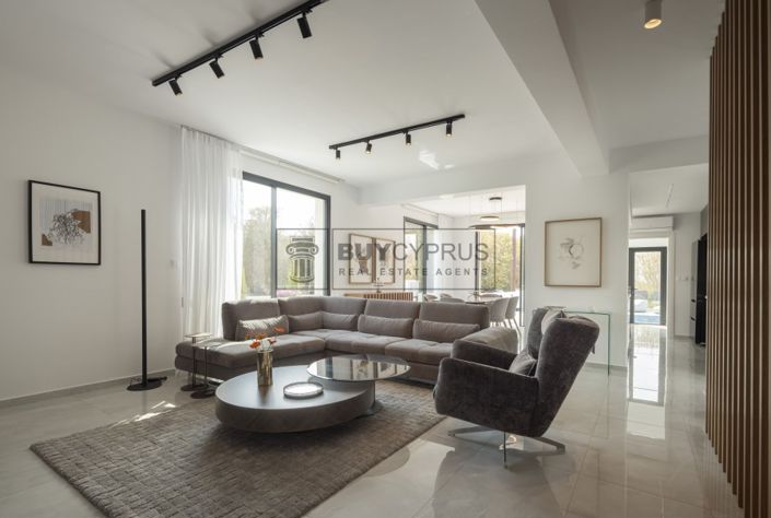 Image No.6-4 Bed Villa for sale