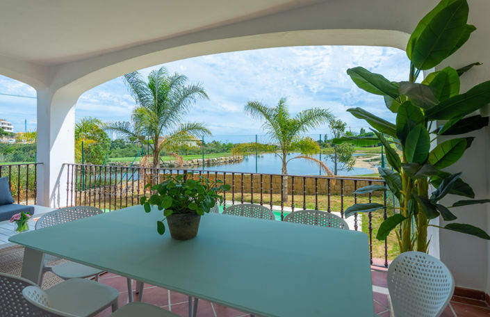 Image No.2-4 Bed Villa for sale