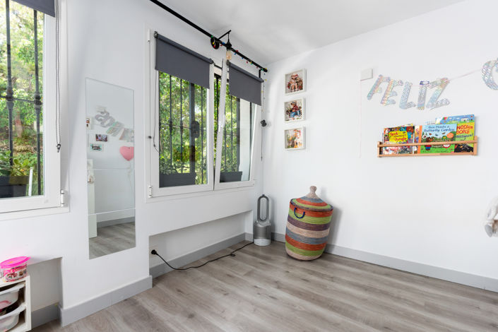 Image No.24-4 Bed Townhouse for sale