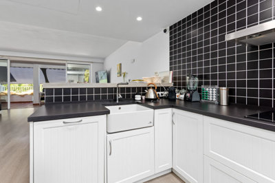 b98le8d7m9k3degpefzhs0lif8u4xzvzhwxtmggyekxx9