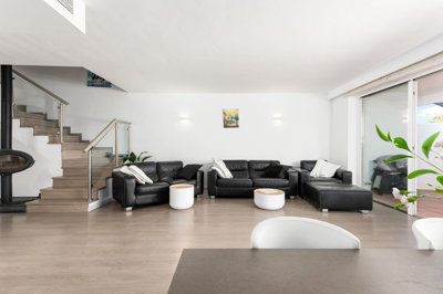 b98le8d7m9k3degpefzhs0lif8u4xzvzhwxtmggyekxx9