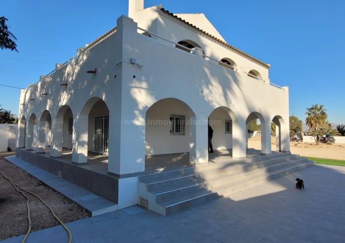 Image No.2-Maison de campagne de 3 chambres à vendre à Catral