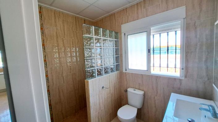 Image No.11-3 Bed Villa for sale