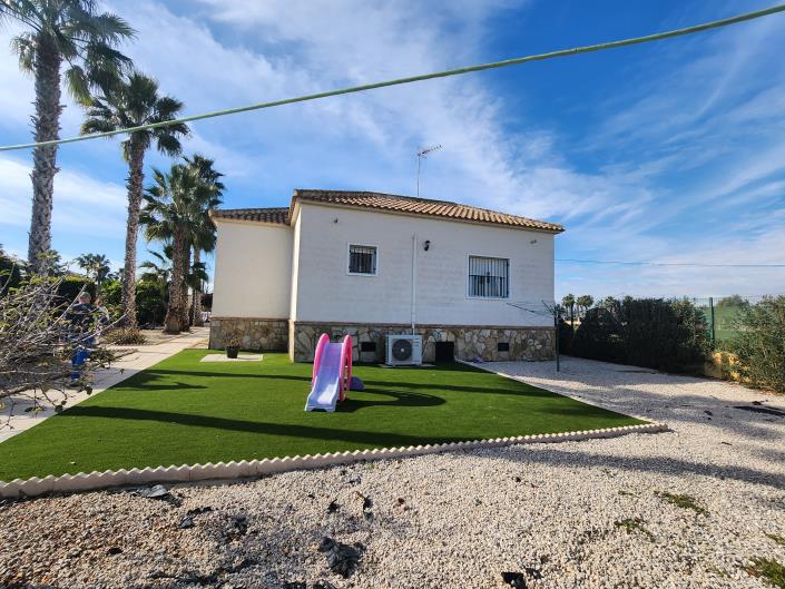 Image No.20-Maison de campagne de 4 chambres à vendre à Catral