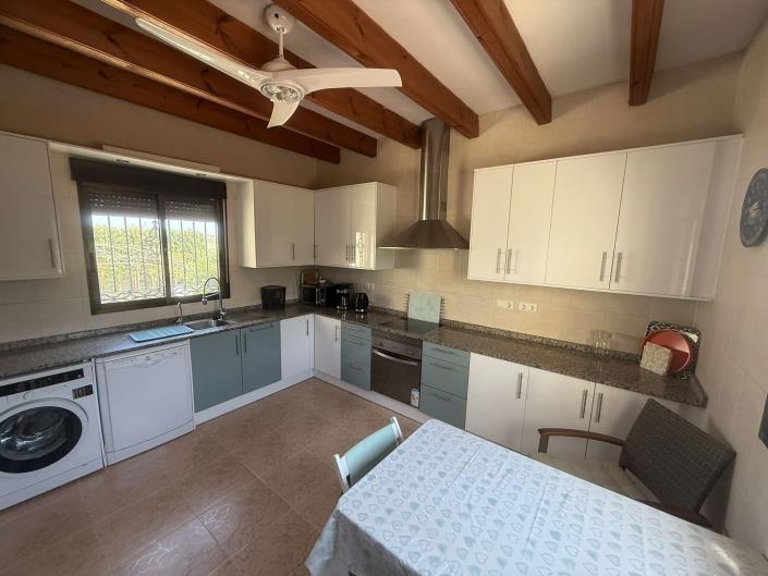 Image No.10-4 Bed Villa for sale