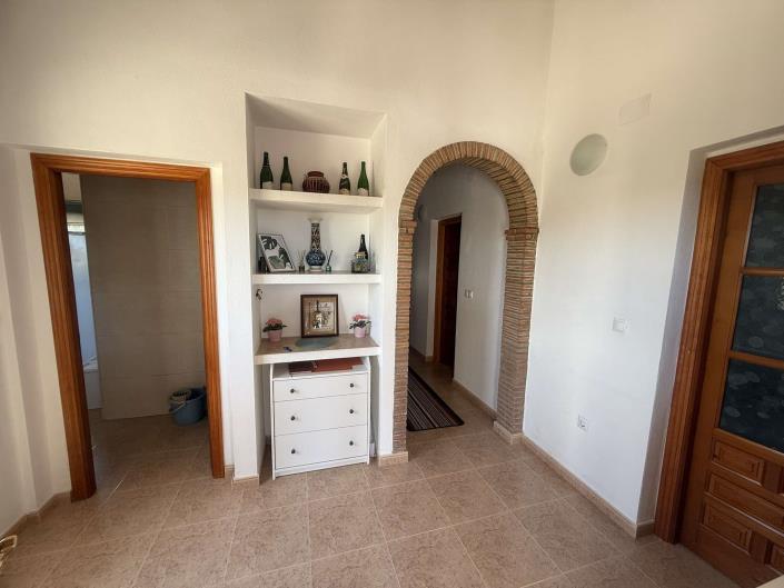 Image No.8-4 Bed Villa for sale