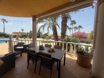 98a31726-6aec-4f1e-a41e-87ebdd88f104