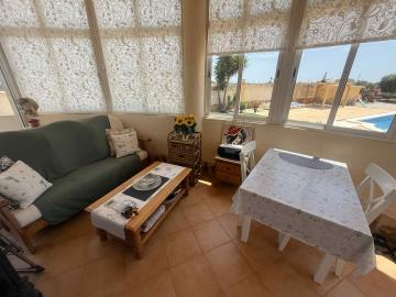 a26e3147-a337-4185-9a4c-121f8209f13f