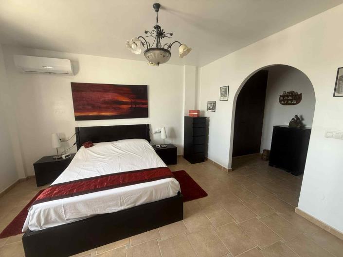 Image No.35-3 Bed Villa / Detached for sale