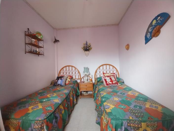 Image No.12-2 Bed Townhouse for sale