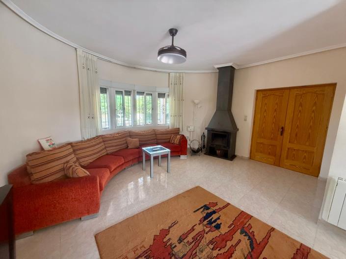 Image No.6-Maison de campagne de 3 chambres à vendre à Catral