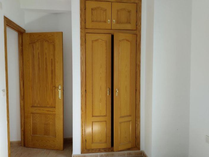 Image No.11-2 Bed Apartment for sale