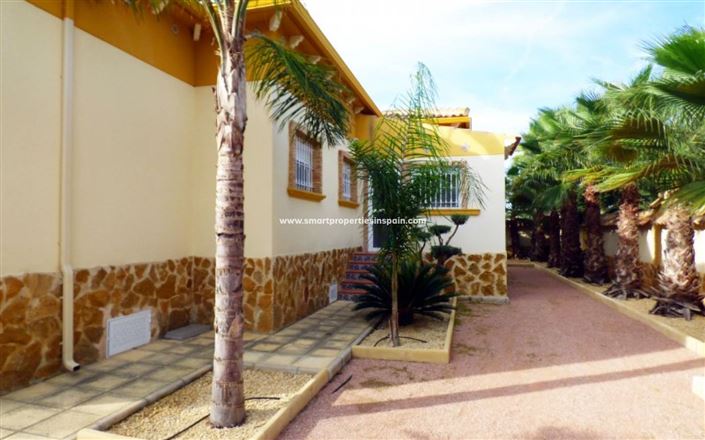 Image No.30-Maison de campagne de 5 chambres à vendre à Catral