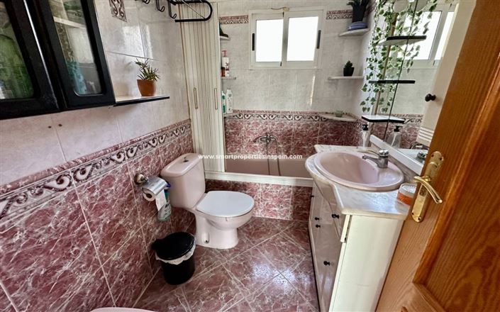 Image No.10-Maison de campagne de 3 chambres à vendre à Crevillente