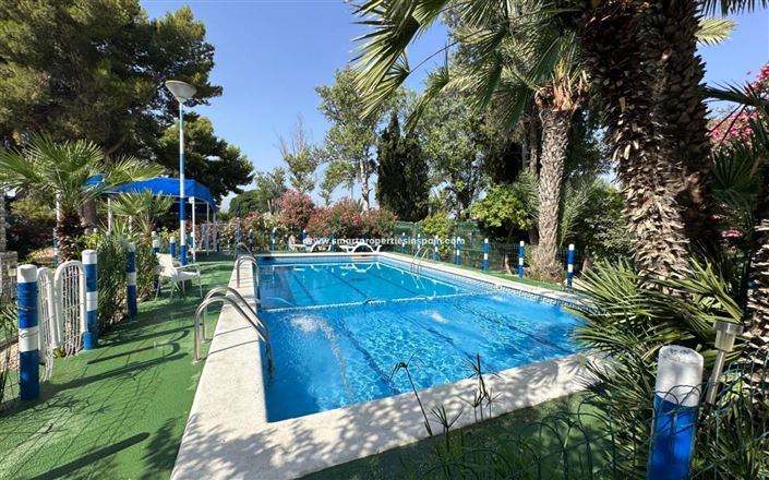 Image No.2-Maison de campagne de 3 chambres à vendre à Crevillente