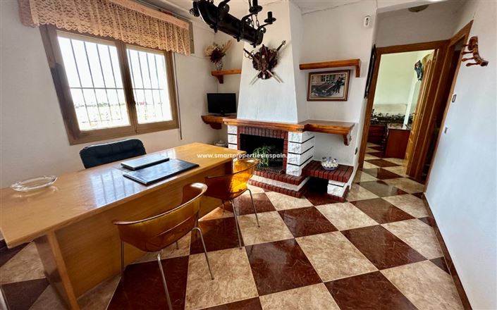 Image No.6-Maison de campagne de 3 chambres à vendre à Crevillente