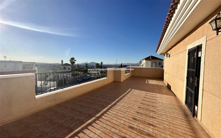 Image No.28-5 Bed Villa for sale