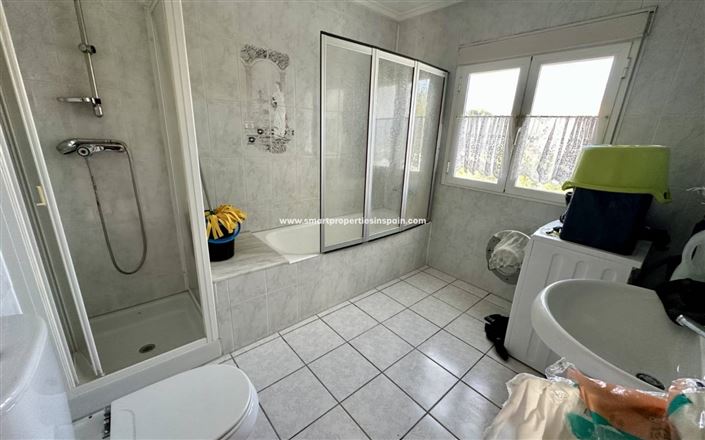 Image No.23-4 Bed Villa for sale