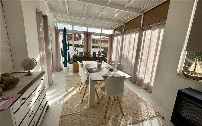 Image No.6-4 Bed Villa for sale