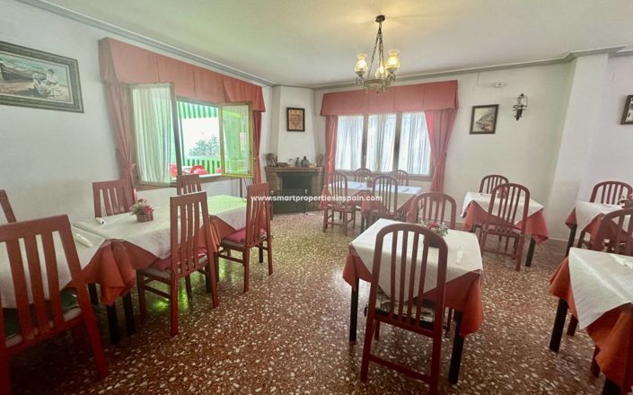 Image No.5-Commercial de 1 chambre à vendre à La Marina