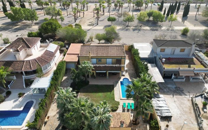 Image No.42-6 Bed Villa for sale