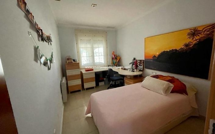 Image No.11-7 Bed Villa for sale