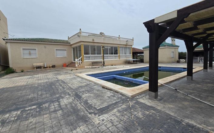 Image No.2-Maison de campagne de 6 chambres à vendre à Elche