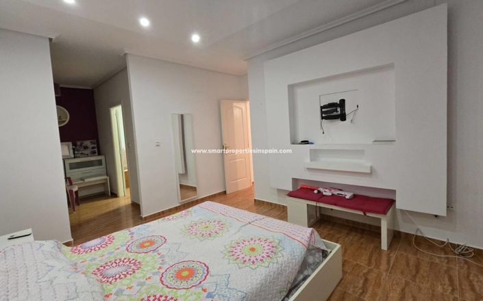 Image No.32-Maison de campagne de 6 chambres à vendre à Elche