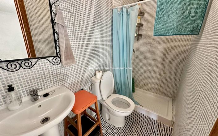 Image No.9-1 Bed Townhouse for sale