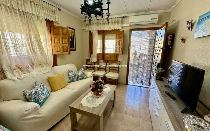 Image No.4-4 Bed Villa for sale