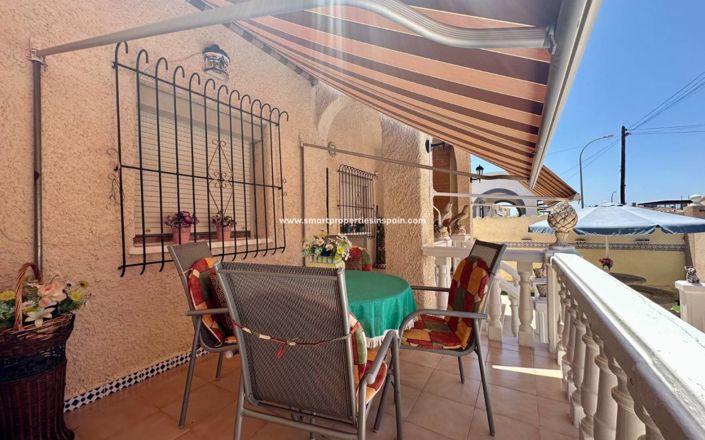 Image No.3-4 Bed Villa for sale