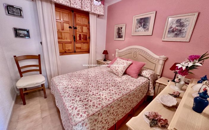 Image No.10-4 Bed Villa for sale