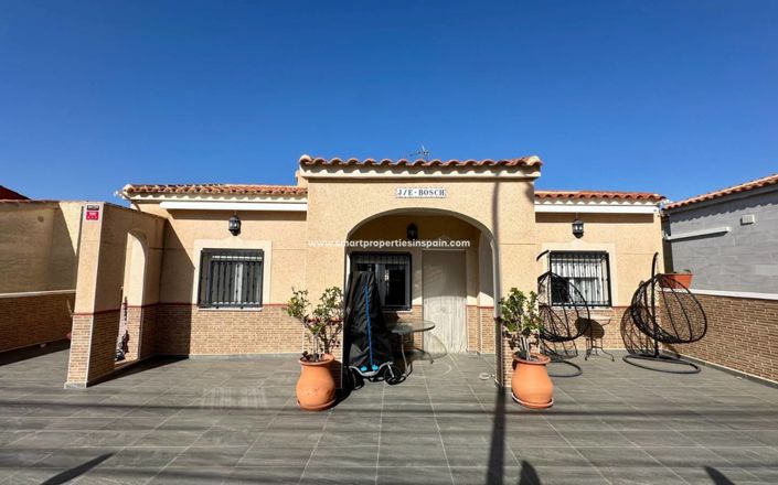 Image No.2-Villa de 4 chambres à vendre à La Marina