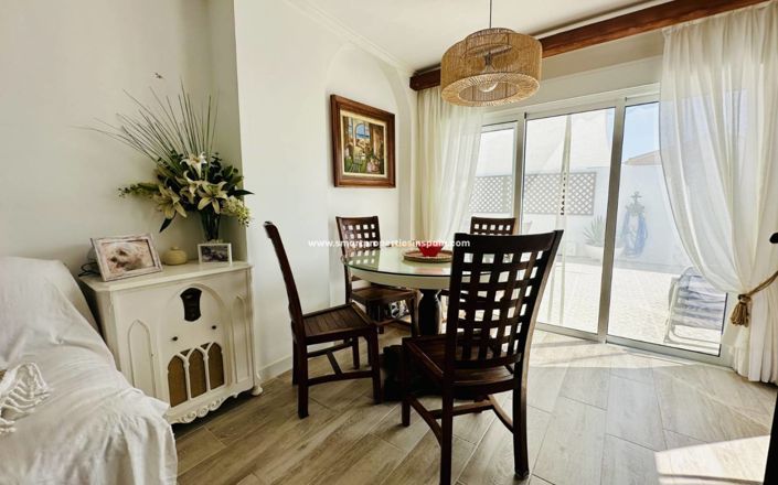 Image No.11-2 Bed Villa for sale